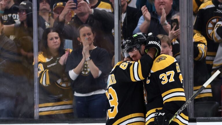 Beste Boston Bruins in het reguliere seizoen uitgeschakeld door Florida Panthers